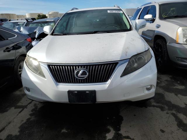 2T2ZK1BA6AC001847 - 2010 LEXUS RX 350 WHITE photo 5