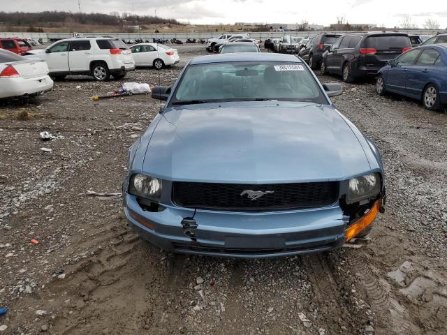 1ZVFT80N365228434 - 2006 FORD MUSTANG BLUE photo 5