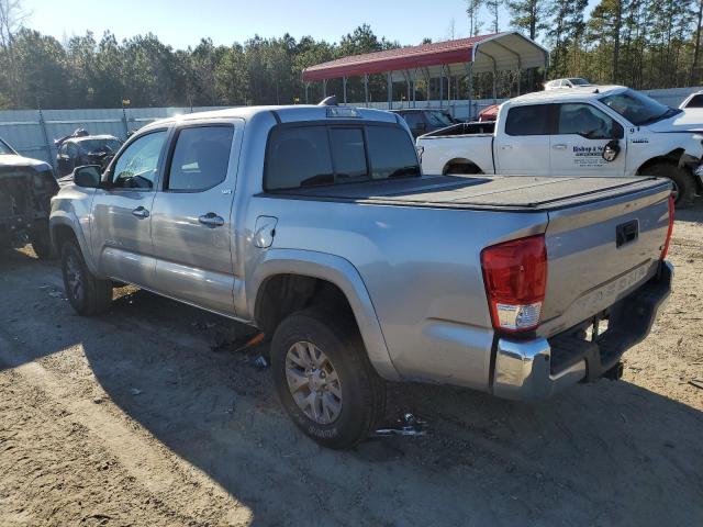 5TFAZ5CN7HX028962 - 2017 TOYOTA TACOMA DOUBLE CAB SILVER photo 2