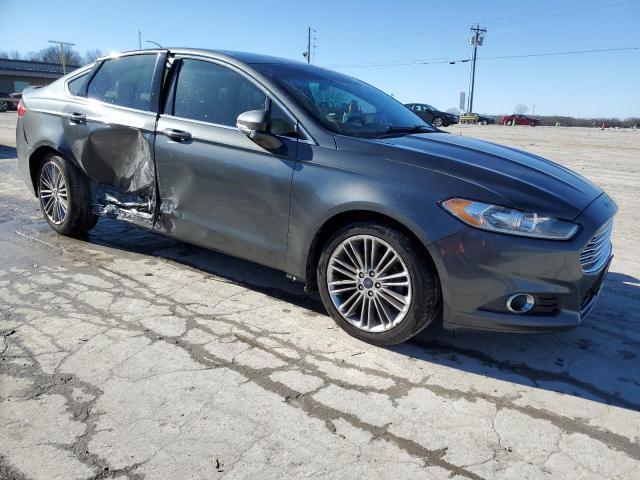 1FA6P0HD1F5112613 - 2015 FORD FUSION SE GRAY photo 4