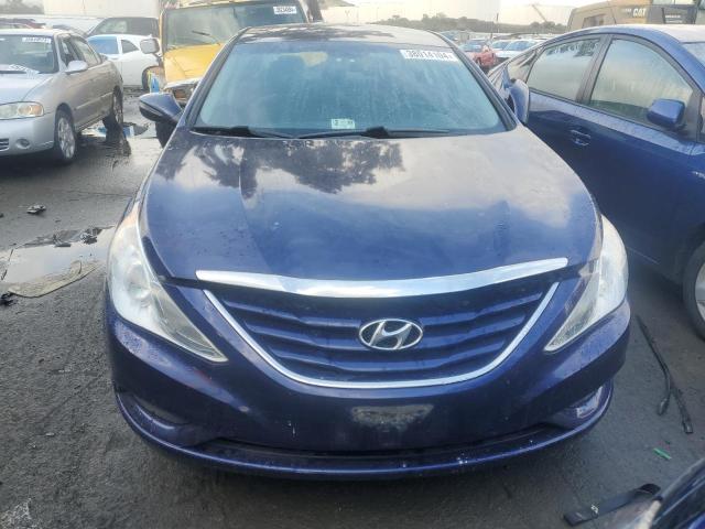 5NPEB4AC5DH637913 - 2013 HYUNDAI SONATA GLS BLUE photo 5