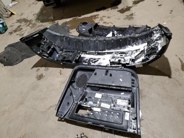 3C6RR7LT1NG360061 - 2022 RAM 1500 CLASS SLT შავი ფოტო 12