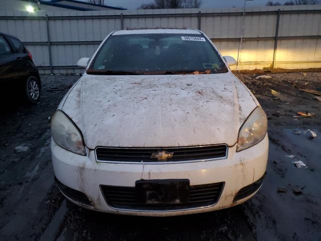 2G1WB5EKXB1100909 - 2011 CHEVROLET IMPALA LT WHITE photo 5