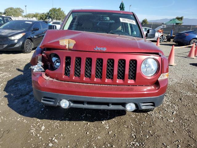 1C4NJPFA3ED671593 - 2014 JEEP PATRIOT LATITUDE RED photo 5