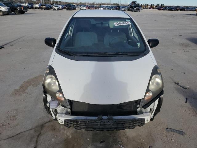 JHMGE8H21AS004079 - 2010 HONDA FIT WHITE photo 5