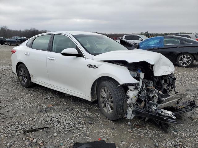 5XXGT4L33LG394647 - 2020 KIA OPTIMA LX WHITE photo 4