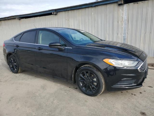 3FA6P0LU7HR258635 - 2017 FORD FUSION SE HYBRID BLACK photo 4