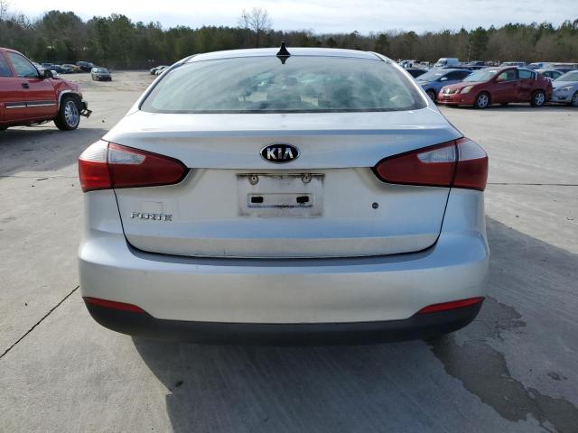 KNAFK4A66E5251255 - 2014 KIA FORTE LX SILVER photo 6