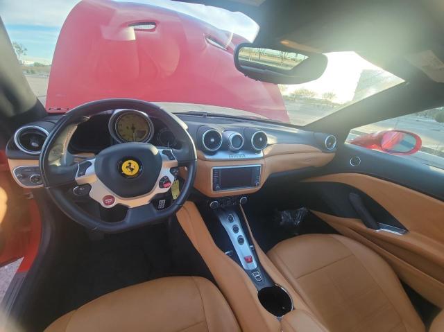 ZFF77XJA0G0219028 - 2016 FERRARI CALIFORNIA RED photo 9