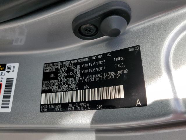 5TDYRKEC9PS179864 - 2023 TOYOTA SIENNA XLE GRAY photo 13