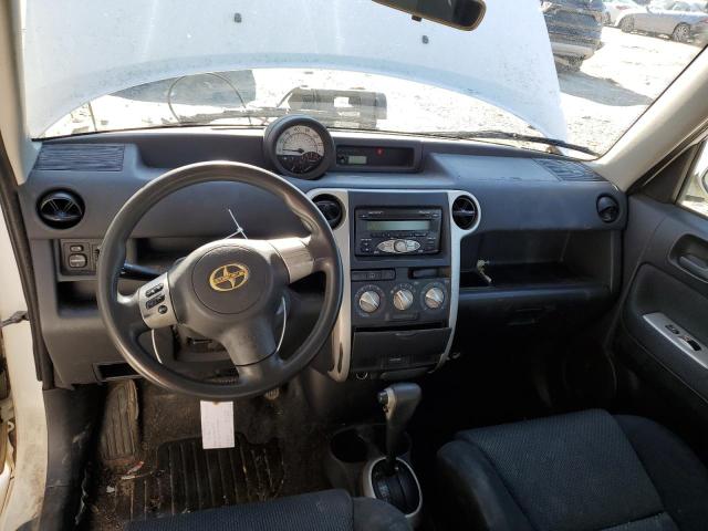 JTLKT324X64076087 - 2006 TOYOTA SCION XB Beyaz fotoğraf 8