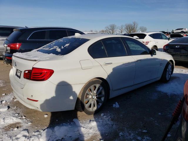 WBAXH5C54CDW04835 - 2012 BMW 528 XI WHITE photo 3