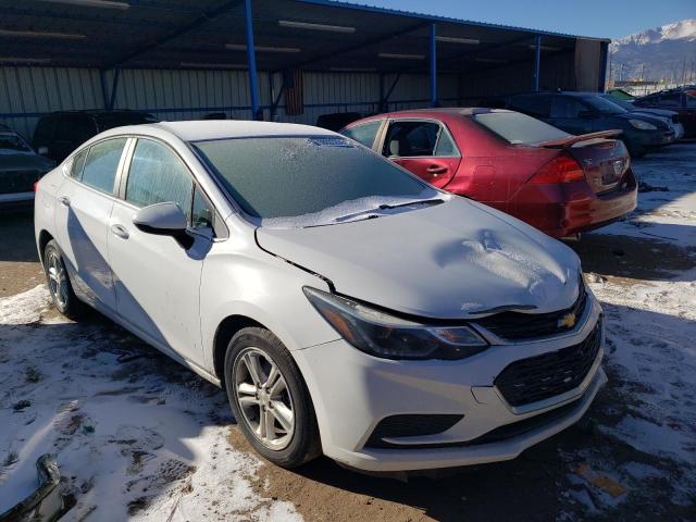 1G1BE5SMXH7264135 - 2017 CHEVROLET CRUZE LT WHITE photo 4