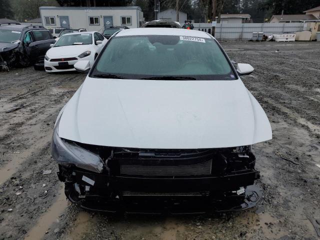 5NPLL4AG6MH026554 - 2021 HYUNDAI ELANTRA SE WHITE photo 5