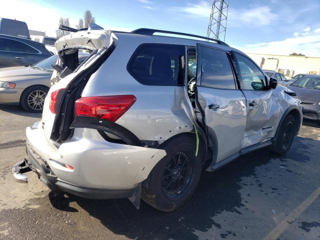 5N1DR2MM4KC646204 - 2019 NISSAN PATHFINDER S SILVER photo 3