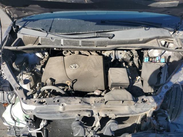 5TDYZ3DC3JS921237 - 2018 TOYOTA SIENNA XLE GRAY photo 12