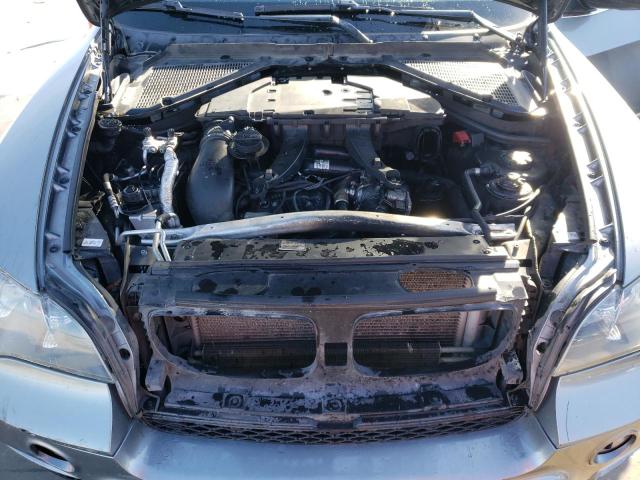 5UXZW0C5XCL669374 - 2012 BMW X5 XDRIVE35D GRAY photo 11