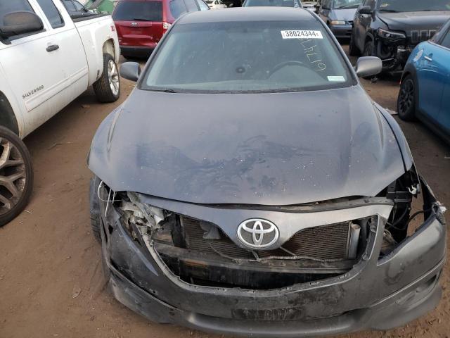 4T1BF3EK4BU617475 - 2011 TOYOTA CAMRY BASE GRAY photo 5