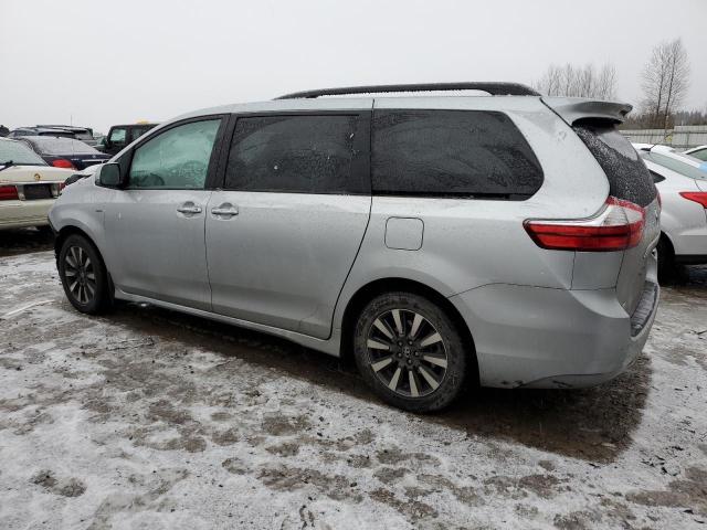 5TDDZ3DC0KS211356 - 2019 TOYOTA SIENNA XLE SILVER photo 2