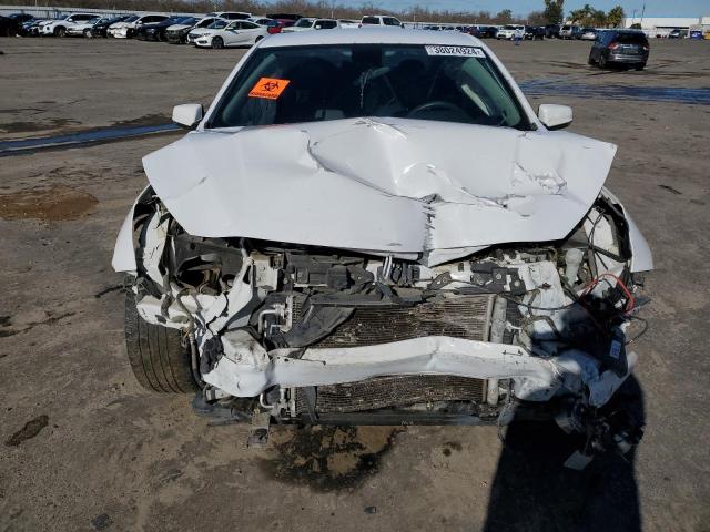 1G11E5SLXEF230491 - 2014 CHEVROLET MALIBU 2LT WHITE photo 5