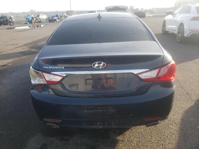 5NPEC4AC8DH681546 - 2013 HYUNDAI SONATA SE BLUE photo 6