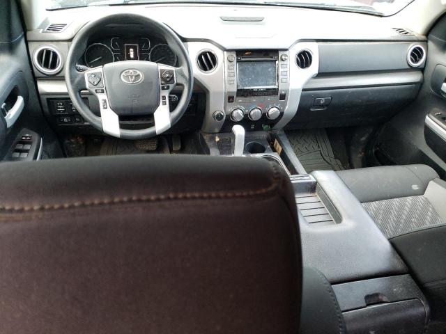 5TFUY5F14JX724189 - 2018 TOYOTA TUNDRA DOUBLE CAB SR/SR5 GRAY photo 8