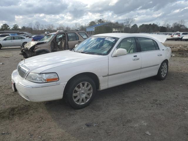 2008 LINCOLN TOWN CAR SIGNATURE LIMITED, 