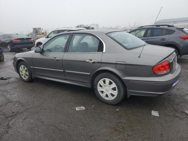 KMHWF25H13A743778 - 2003 HYUNDAI SONATA GL GRAY photo 2