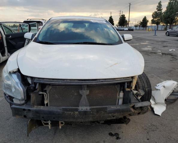 1N4AA51E39C840798 - 2009 NISSAN MAXIMA S WHITE photo 5