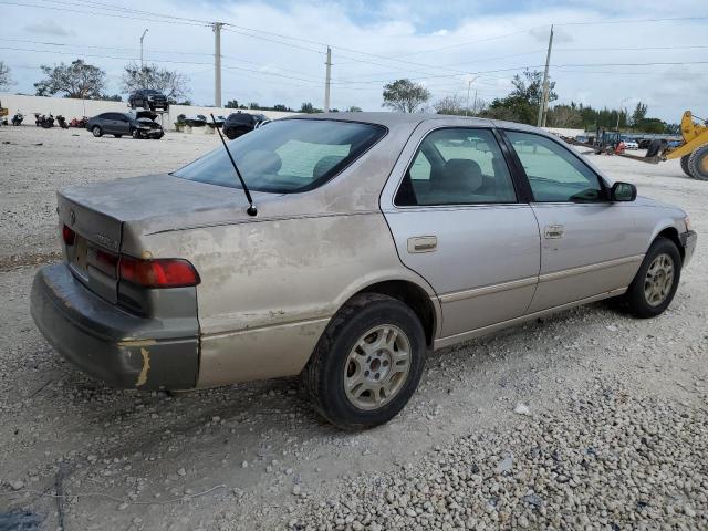 4T1BG22KXWU301788 - 1998 TOYOTA CAMRY CE BEIGE photo 3