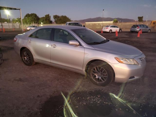 4T1BK46K09U583979 - 2009 TOYOTA CAMRY SE SILVER photo 4