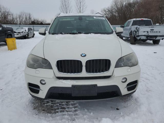 5UXZV4C59CL754555 - 2012 BMW X5 XDRIVE35I WHITE photo 5