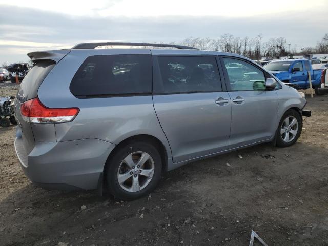 5TDKK3DC3BS098191 - 2011 TOYOTA SIENNA LE SILVER photo 3