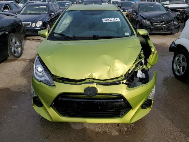 JTDKDTB34F1099723 - 2015 TOYOTA PRIUS C GREEN photo 5