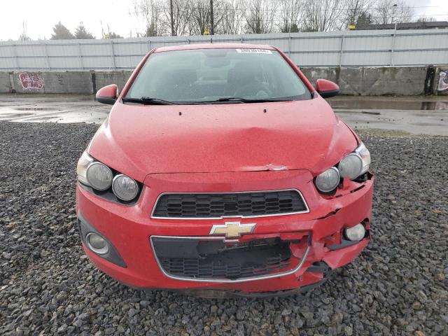 1G1JD5SG0D4130156 - 2013 CHEVROLET SONIC LT RED photo 5