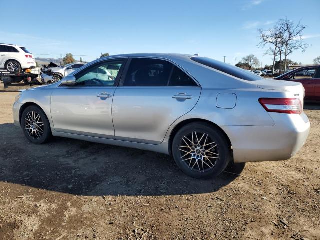 4T4BF3EK4BR123249 - 2011 TOYOTA CAMRY BASE SILVER photo 2