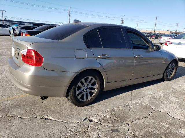 WBAVA37538NL54872 - 2008 BMW 328 I BROWN photo 3