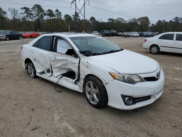 4T1BF1FK2EU774719 - 2014 TOYOTA CAMRY L WHITE photo 4