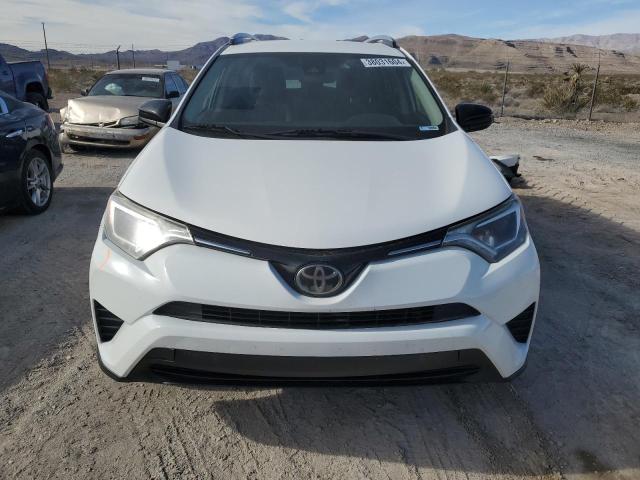 JTMZFREV7HJ121693 - 2017 TOYOTA RAV4 LE WHITE photo 5