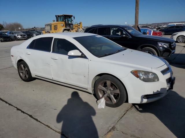 1G1ZC5E13BF137987 - 2011 CHEVROLET MALIBU 1LT WHITE photo 4