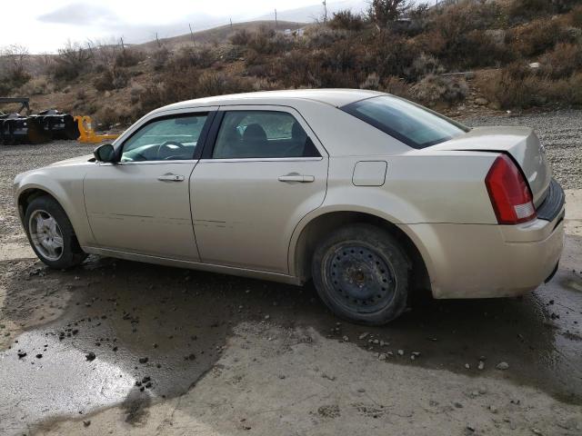 2C3KA43R56H387774 - 2006 CHRYSLER 300 GOLD photo 2