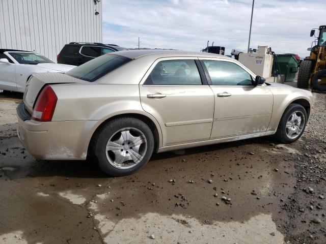 2C3KA43R56H387774 - 2006 CHRYSLER 300 GOLD photo 3