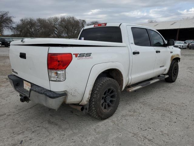 5TFEY5F16DX147058 - 2013 TOYOTA TUNDRA CREWMAX SR5 WHITE photo 3