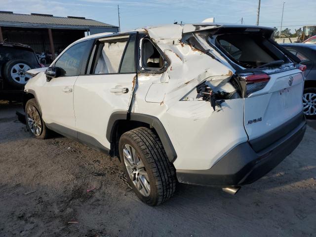 2T3C1RFV5KC019029 - 2019 TOYOTA RAV4 XLE PREMIUM WHITE photo 2