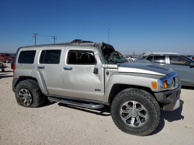 5GTEN13E588153970 - 2008 HUMMER H3 GRAY photo 4