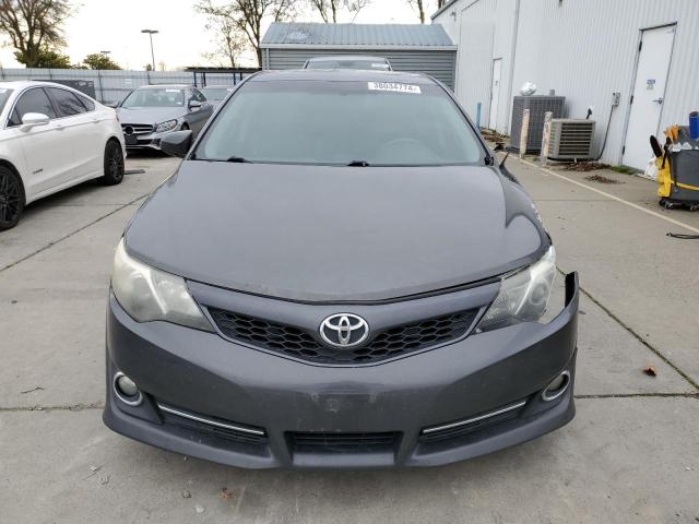 4T1BF1FK7CU201781 - 2012 TOYOTA CAMRY BASE GRAY photo 5