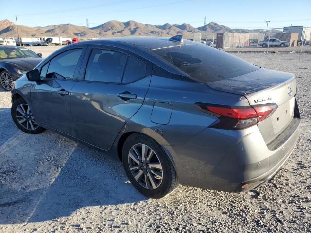 3N1CN8EV8LL817082 - 2020 NISSAN VERSA SV GRAY photo 2