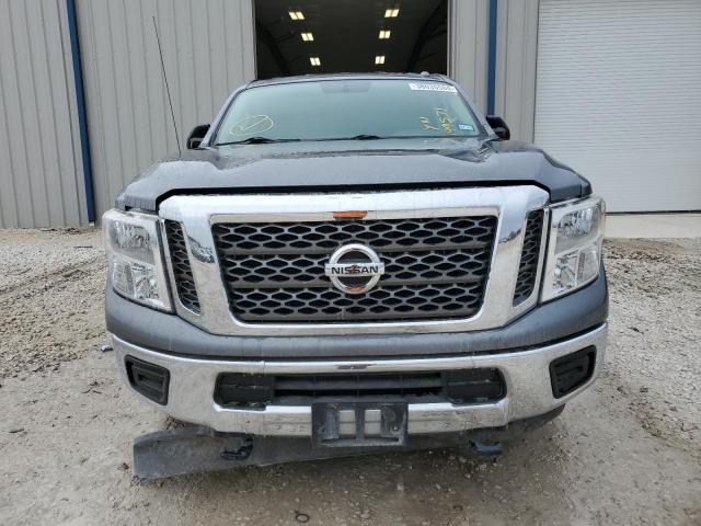 1N6BA1F3XJN516817 - 2018 NISSAN TITAN XD S GRAY photo 5