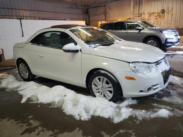 WVWBA7AH0AV023205 - 2010 VOLKSWAGEN EOS TURBO WHITE photo 4