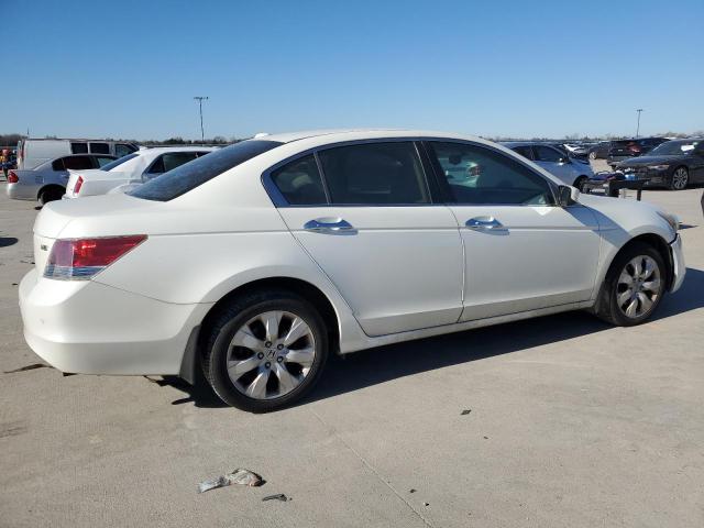 1HGCP36828A066242 - 2008 HONDA ACCORD EXL WHITE photo 3